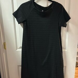 Uniqlo dress